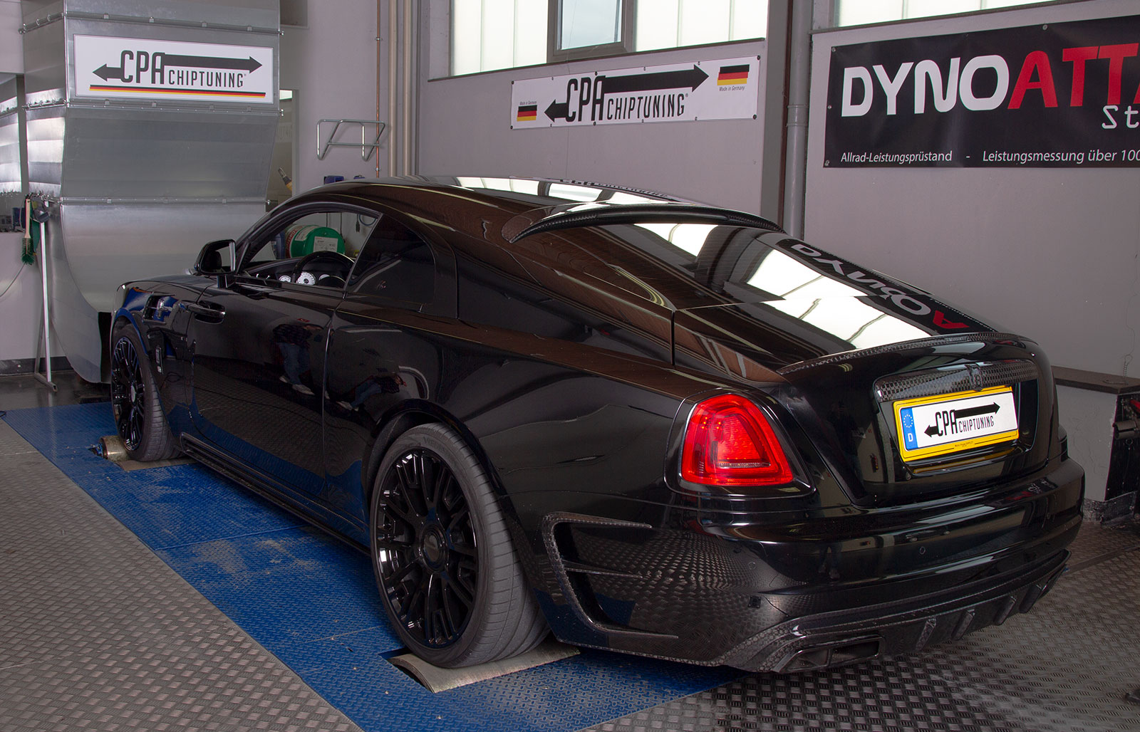 El RollsRoyce Wraith Black Badget