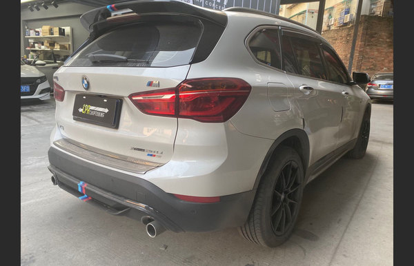 BMW X1 (F48) xDrive20i Lee mas