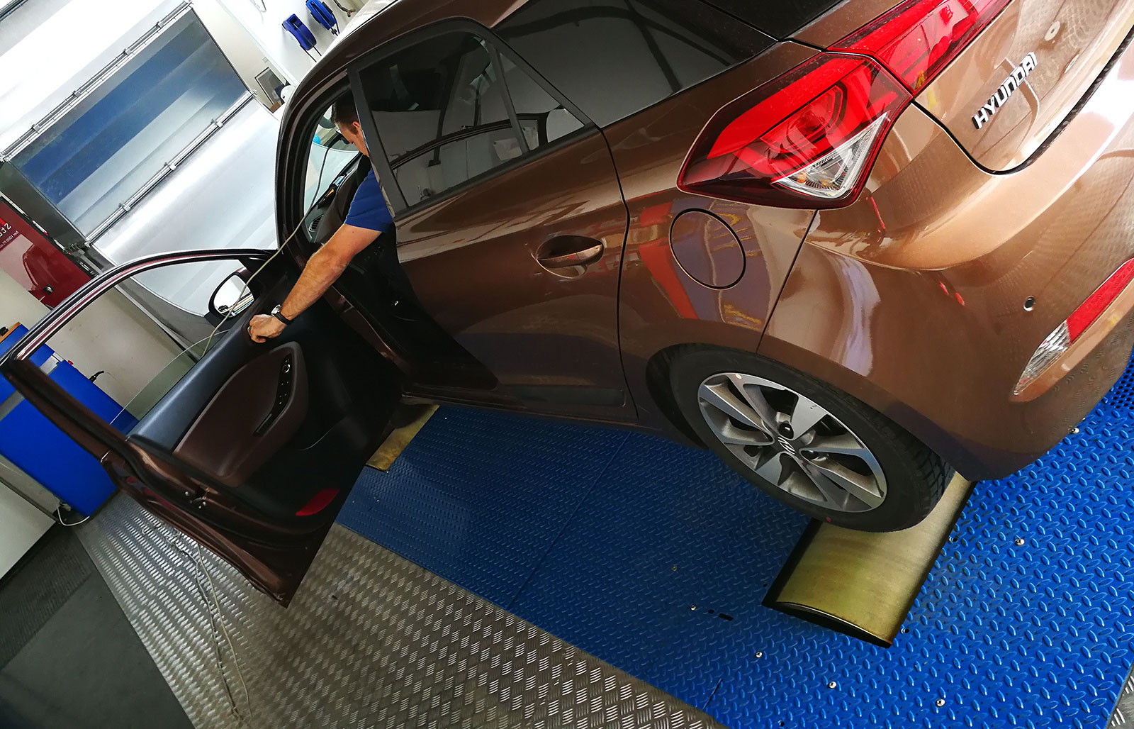 El Hyundai i20 en el banco de pruebas