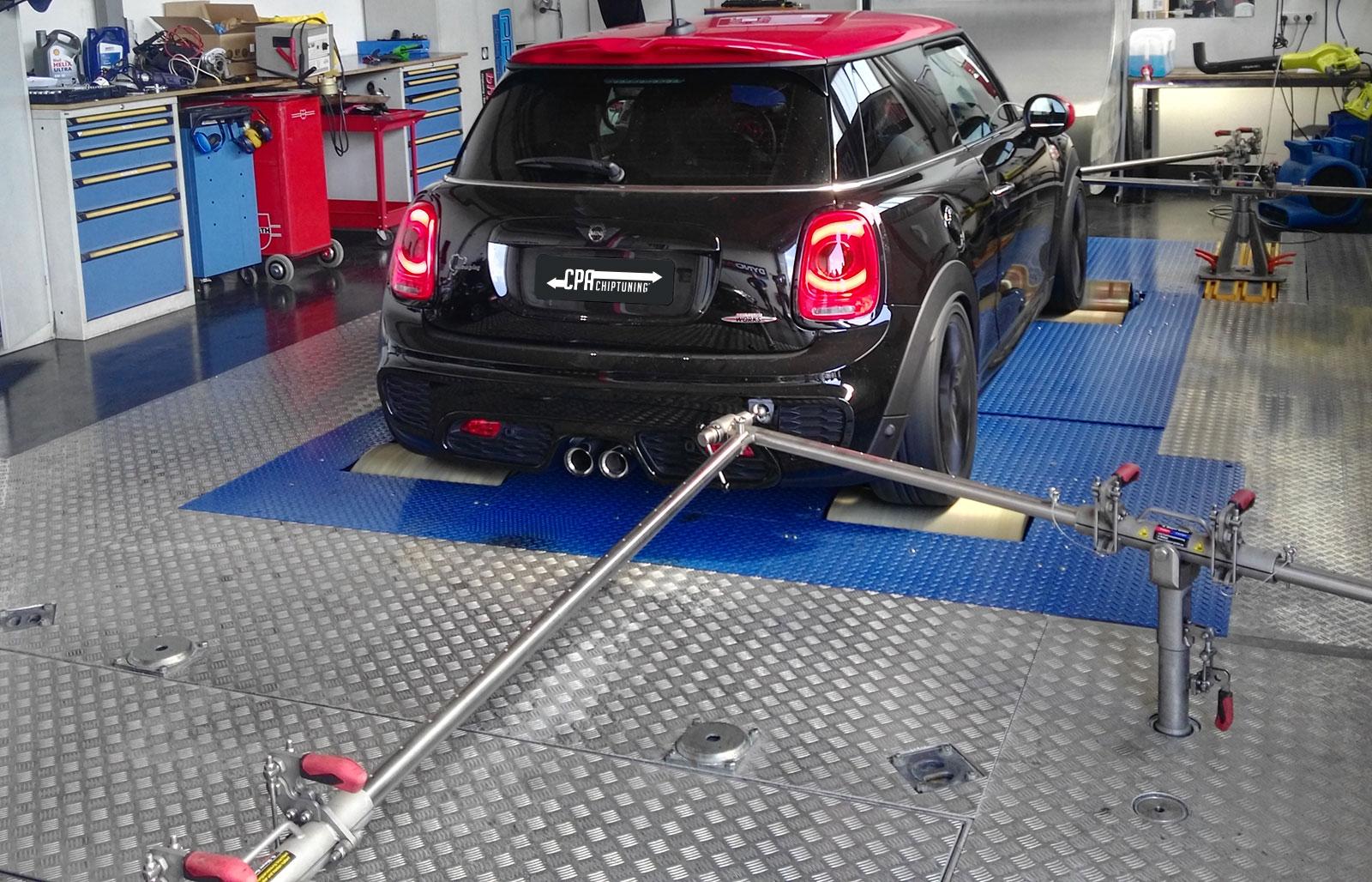 Sistema de conexión de CPA para el Mini Cooper John Works
